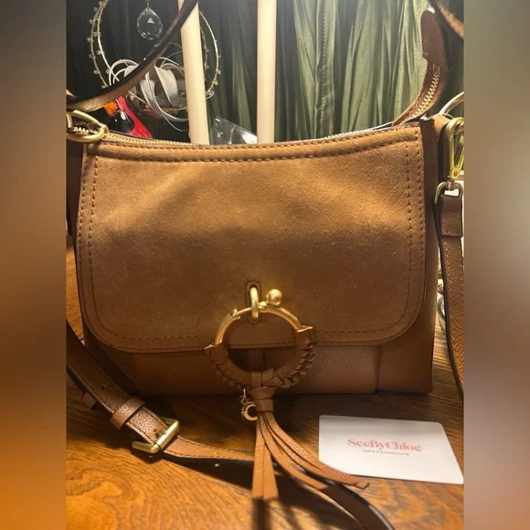 NWT. “See by Chloe” Shoulder/Crossbody - Picture 3 of 5